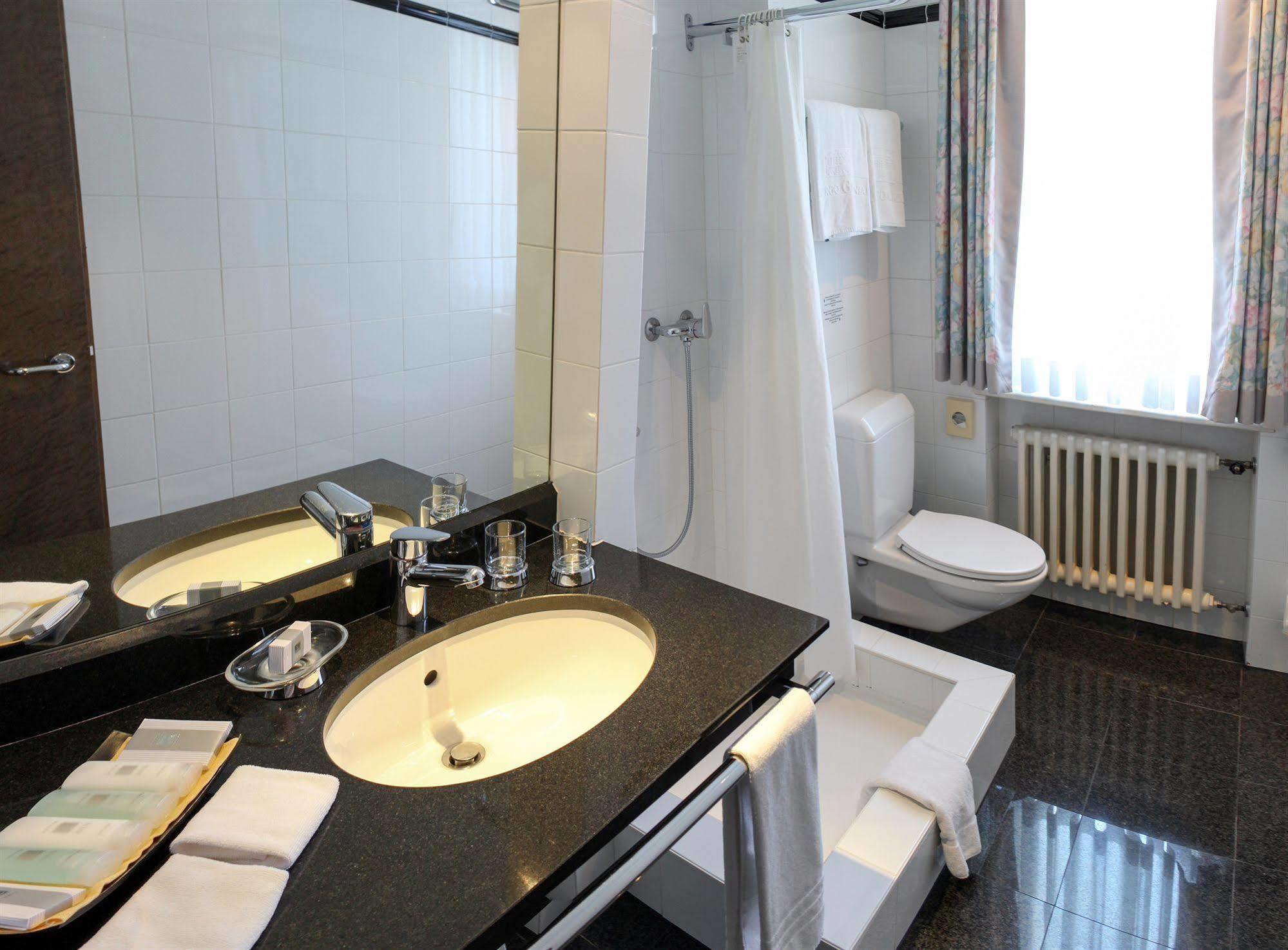 Villa Garni Gardenia Caslano Ngoại thất bức ảnh